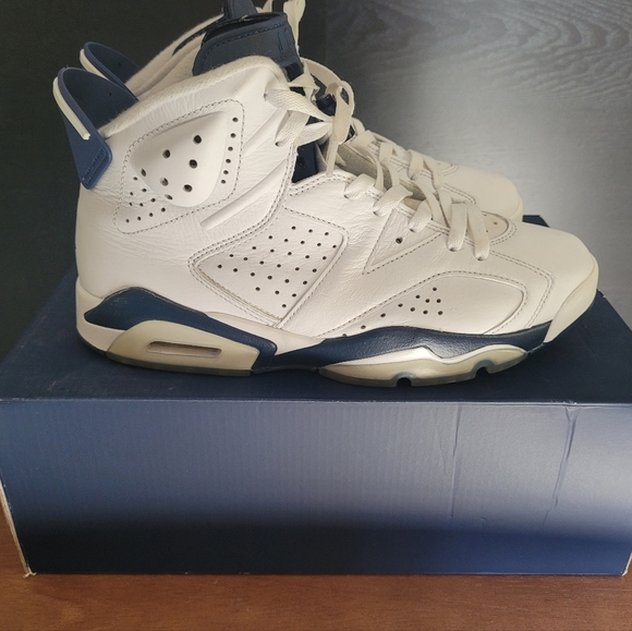 Air Jordan 6 Retro "MIDNIGHT NAVY" 2022 - Size 9.5 - ct8529 141 . - Picture 2 of 8